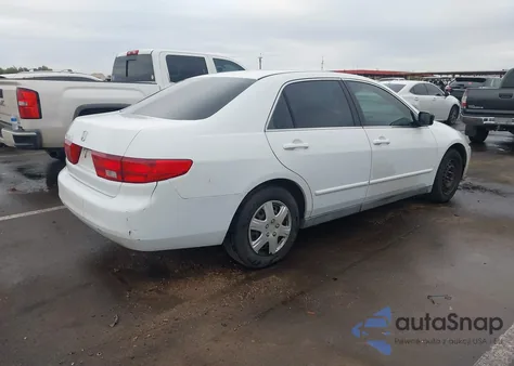 2005 Honda Accord 2.4 Lx z USA, uszkodzony, nr VIN 1HGCM56415A117033